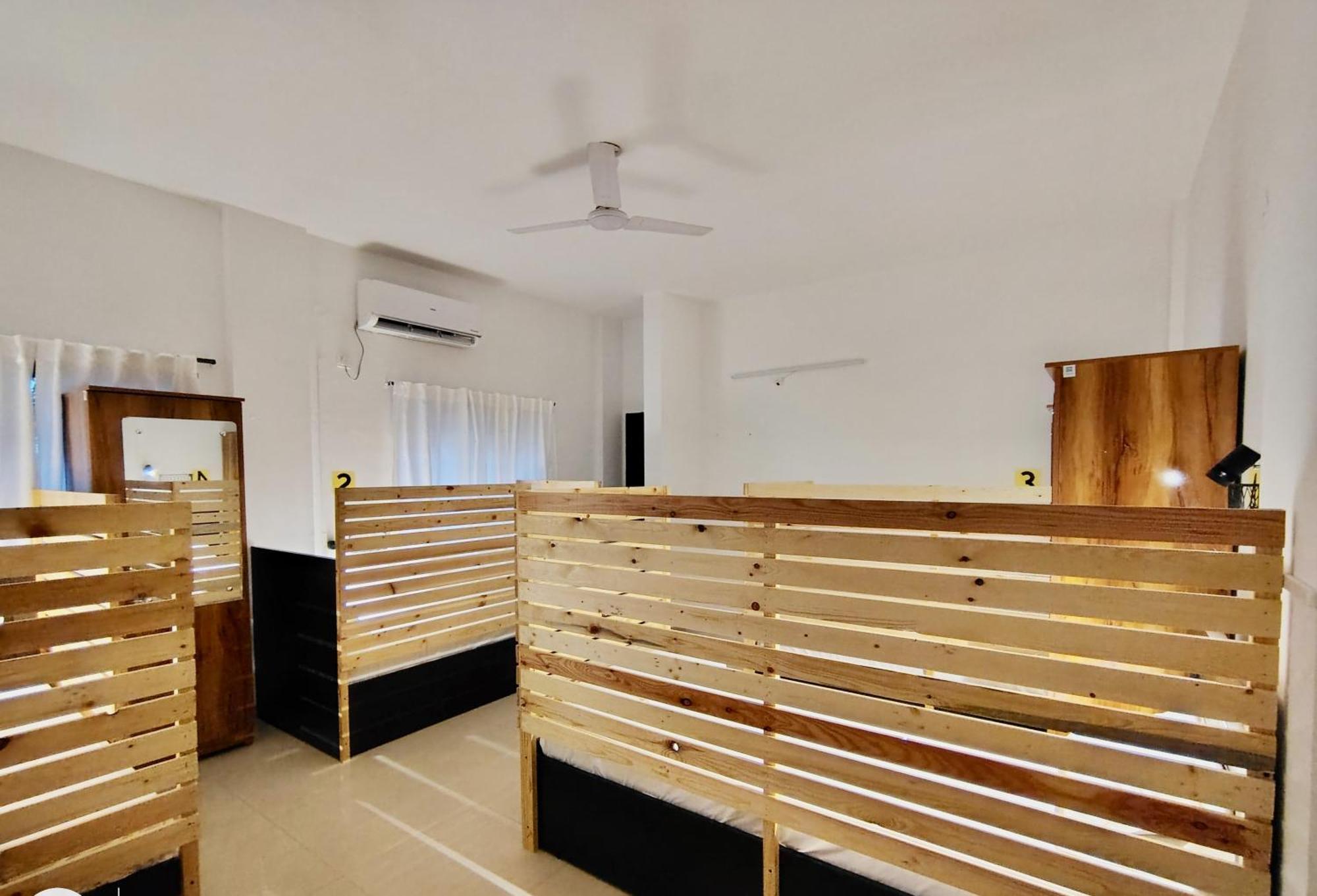 Hoshtel99 - Lux - Stay, Cowork And Cafe - Luxurious Bungalow Pune Eksteriør billede