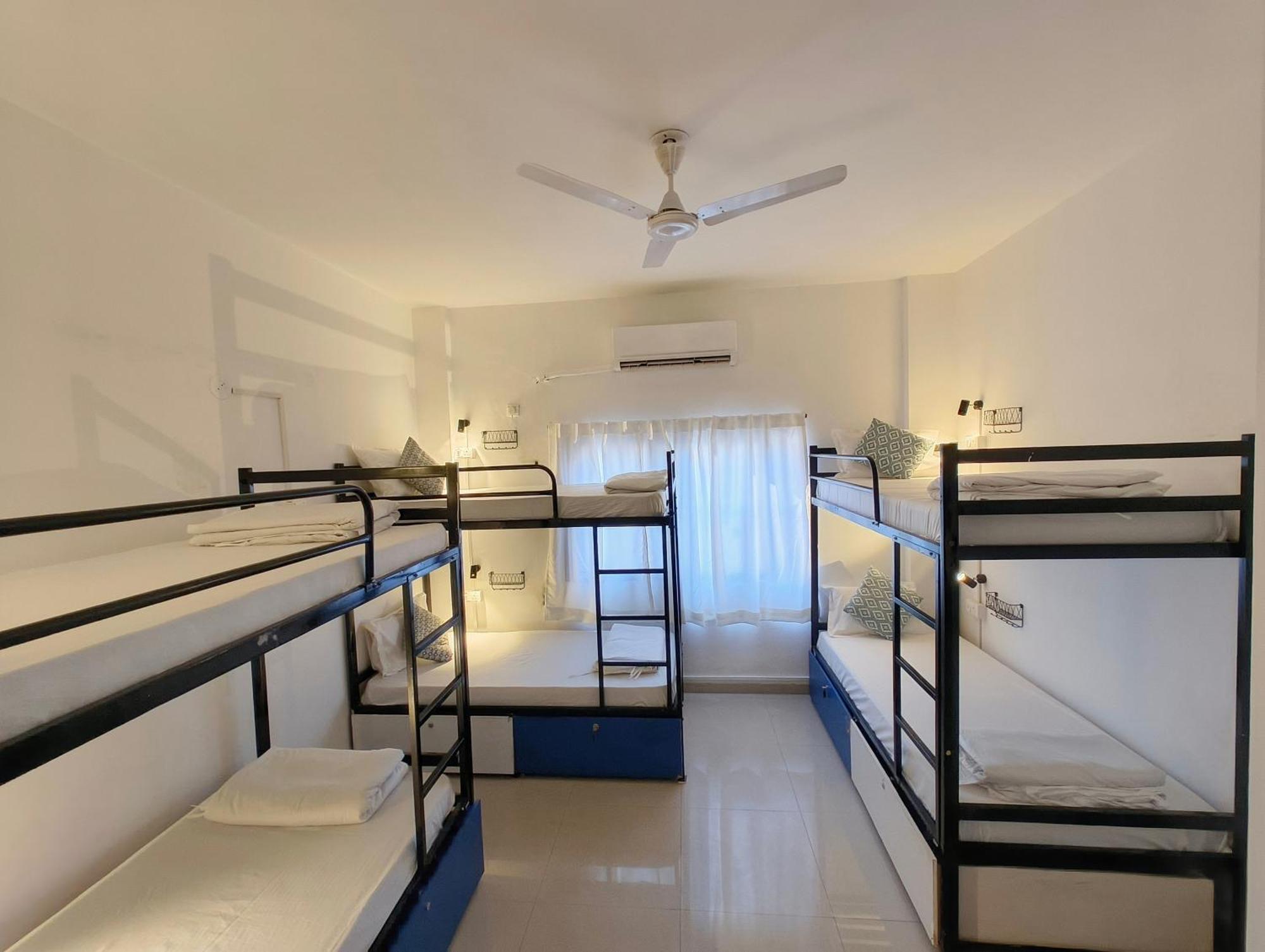 Hoshtel99 - Lux - Stay, Cowork And Cafe - Luxurious Bungalow Pune Eksteriør billede
