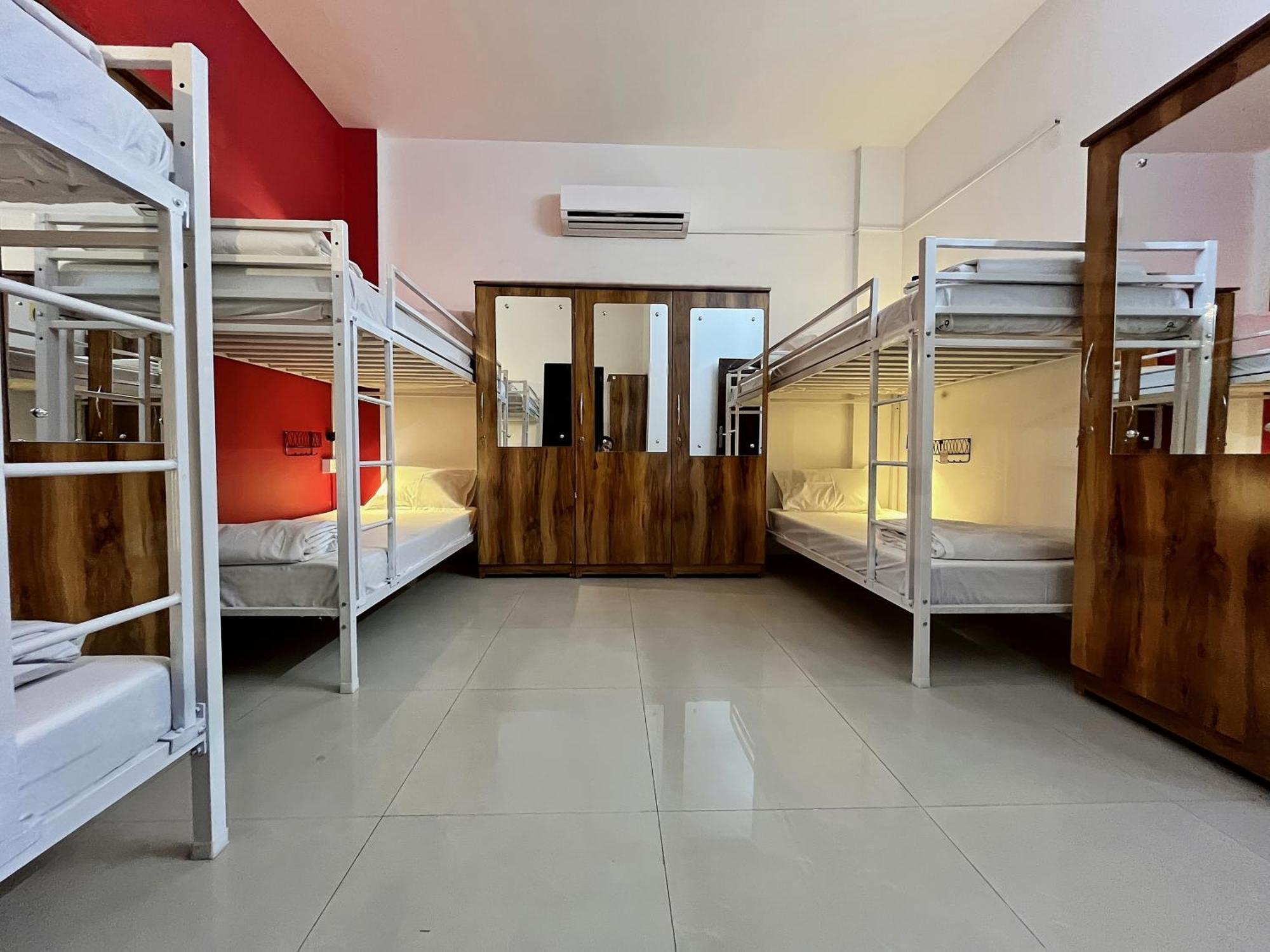 Hoshtel99 - Lux - Stay, Cowork And Cafe - Luxurious Bungalow Pune Eksteriør billede
